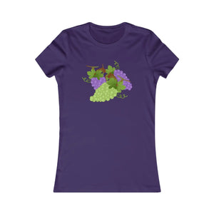 Soft Grape Print Women’s Favorite Tee - Dipaliz - T-shirts