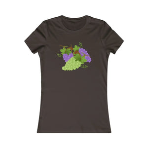 Soft Grape Print Women’s Favorite Tee - Dipaliz - T-shirts