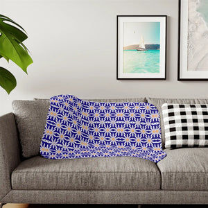 Sherpa Blanket – White Flowers Geometric Pattern - Dipaliz - Blankets