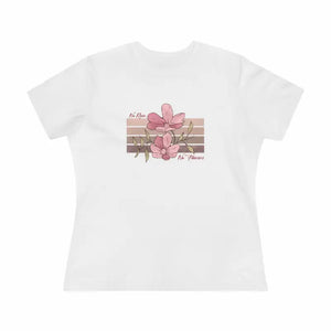 Women’s Premium Floral Tee no Rain Flowers Comfort - Dipaliz - T-shirts
