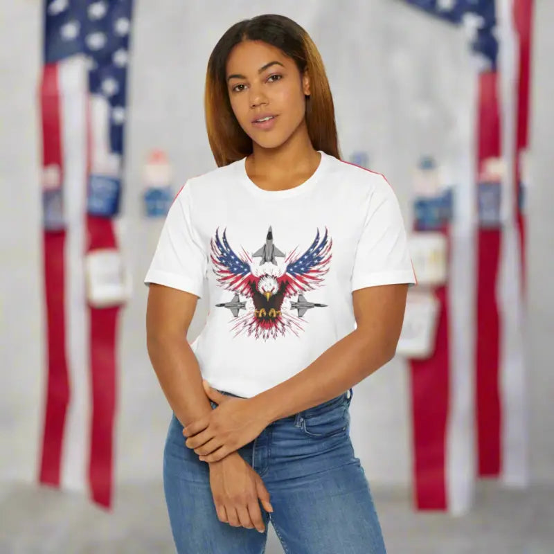 Unleash Patriotism with the Majestic Eagle & Flag Tee! - T-shirt