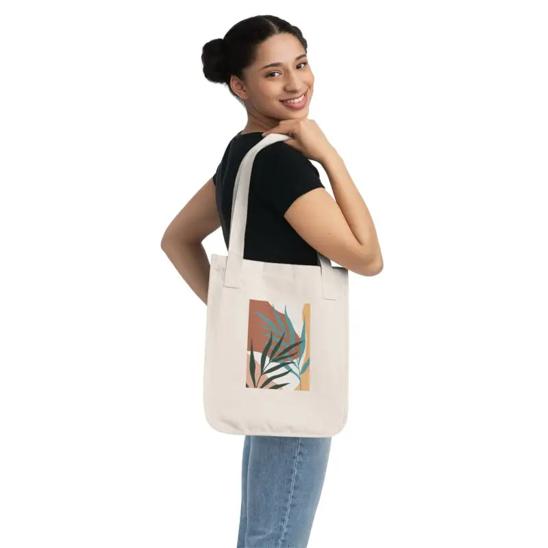 Eco-chic Canvas Tote: Fashionably Sustainable Carry-all - Bags