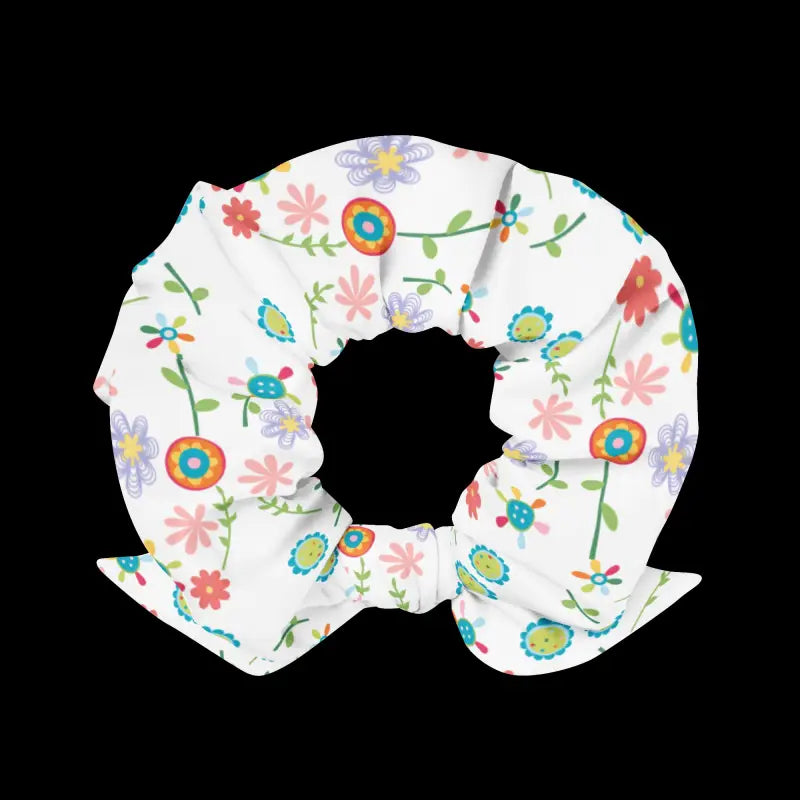 Eco-chic Floral Scrunchie: Elevate your Style with Sustainability