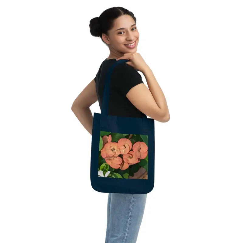 Eco-chic Canvas Tote Bag: Style Meets Sustainability - one Size / Navy Bags