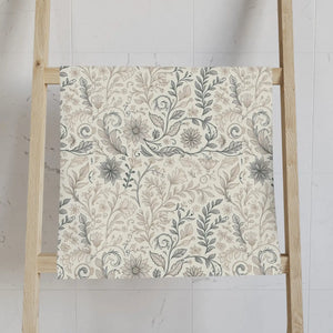 Elegant Floral Hand Towel – Premium Cotton - Dipaliz - Towels