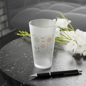 Butterflies Frosted Pint Glass with Elegant Wildflowers - Dipaliz - 16oz / Beer Glasses