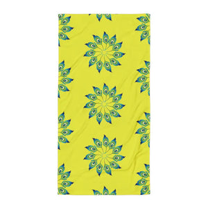 Towels - Peacock Feather Towel - Plush Vibrant Beach Style - Dipaliz