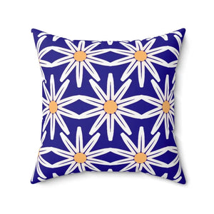 Polyester Square Pillow White Flowers Elegant Comfort - Dipaliz - Throw Pillows