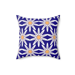 Polyester Square Pillow White Flowers Elegant Comfort - Dipaliz - Throw Pillows