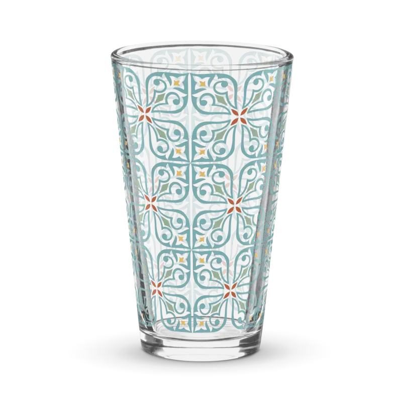 Sip in Style with our Fancy Shaker Pint Glass! - Tumblers