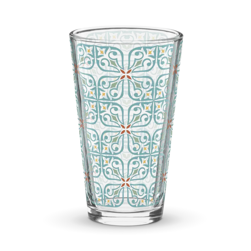 Sip in Style with our Fancy Shaker Pint Glass! - Tumblers