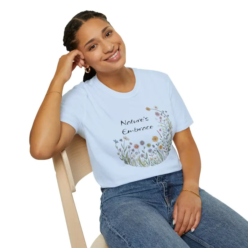 Explore Nature: Unisex Softstyle Wildflower Tee - T-shirt