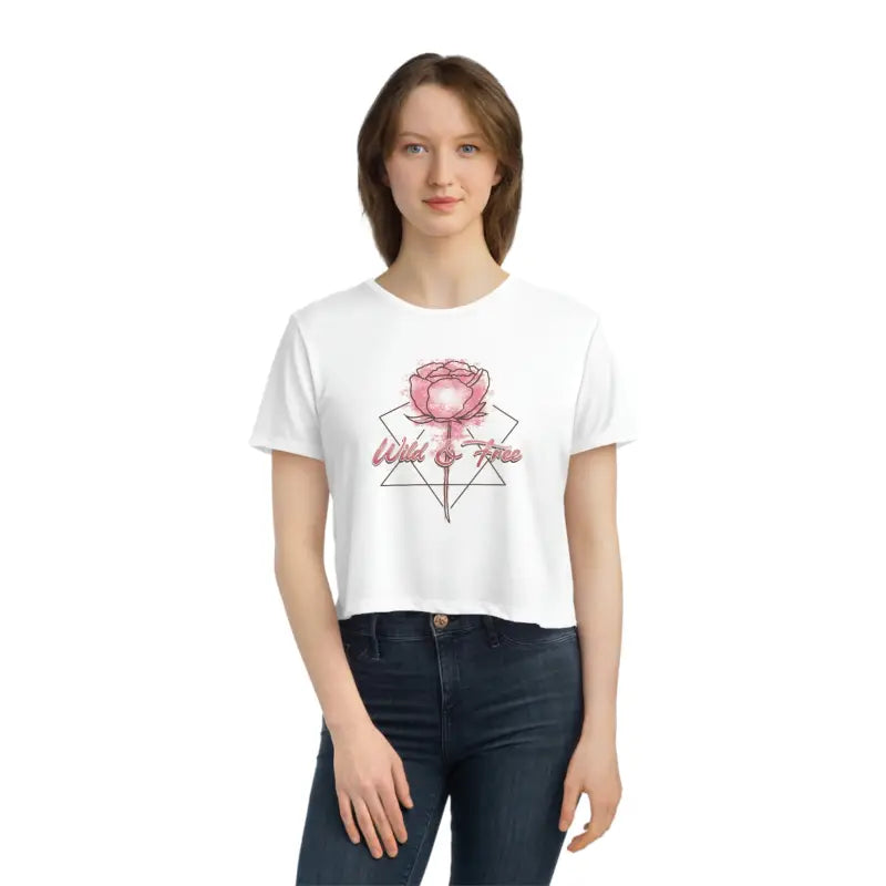 Unleash your Wild Side with Dipaliz Rose Flowy Cropped Tee - T-shirt