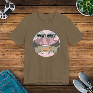 Travel Junkie T-shirt - Adventure Outdoors Gear - Dipaliz - T-shirts