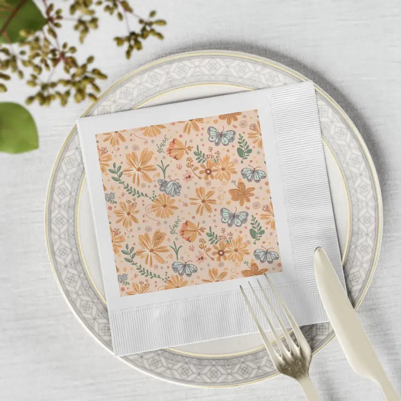 Fancy Pants Coin-edged White Napkins: Dinner’s New Mvp! - Home Decor