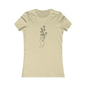 Women’s Favorite Tee - Soft Cotton Hand with Flowers - Dipaliz - s / Cream - T-shirts