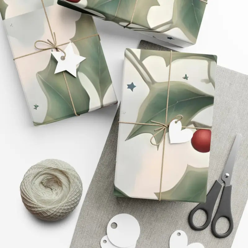 Nature-inspired Holly Leaves Gift Wrap for Perfect Presents - Home Decor