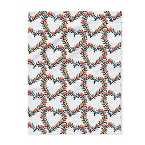 Cozy Arctic Fleece Blanket with Vibrant Floral Heart - Dipaliz - Blankets