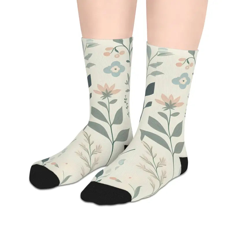 Step Up your Style with Floral Mid-length Socks - one Size / 3/4 Crew