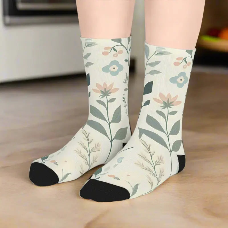 Step Up your Style with Floral Mid-length Socks - one Size / 3/4 Crew