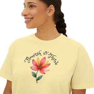 Floral Graphic Boxy Tee Vintage Pigment Dye Style - Dipaliz - T-shirts