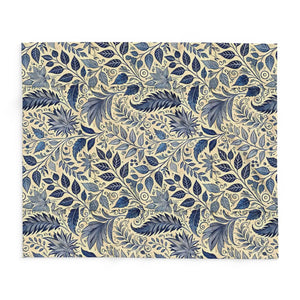 Vibrant Blue Foliage Arctic Fleece Blanket - Dipaliz - Blankets