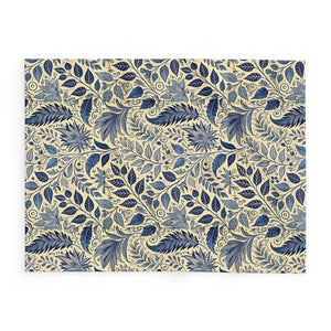 Vibrant Blue Foliage Arctic Fleece Blanket - Dipaliz - Blankets