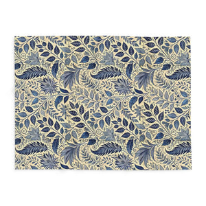 Vibrant Blue Foliage Arctic Fleece Blanket - Dipaliz - Blankets