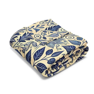 Home Decor - Vibrant Blue Foliage Arctic Fleece Blanket - Cozy Comfort - Dipaliz