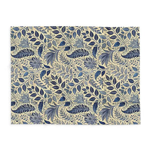 Home Decor - Vibrant Blue Foliage Arctic Fleece Blanket - Cozy Comfort - Dipaliz