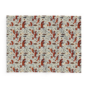 Fleece Blanket Fox Leaves – Soft Arctic - Dipaliz - Blankets