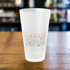 Frosted Pint Glass - Pretty Flowers Design - Dipaliz - 16oz / Beer Glasses