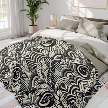 Vibrant Arctic Fleece Blanket with Geometrical Leaves Pattern - Home Decor