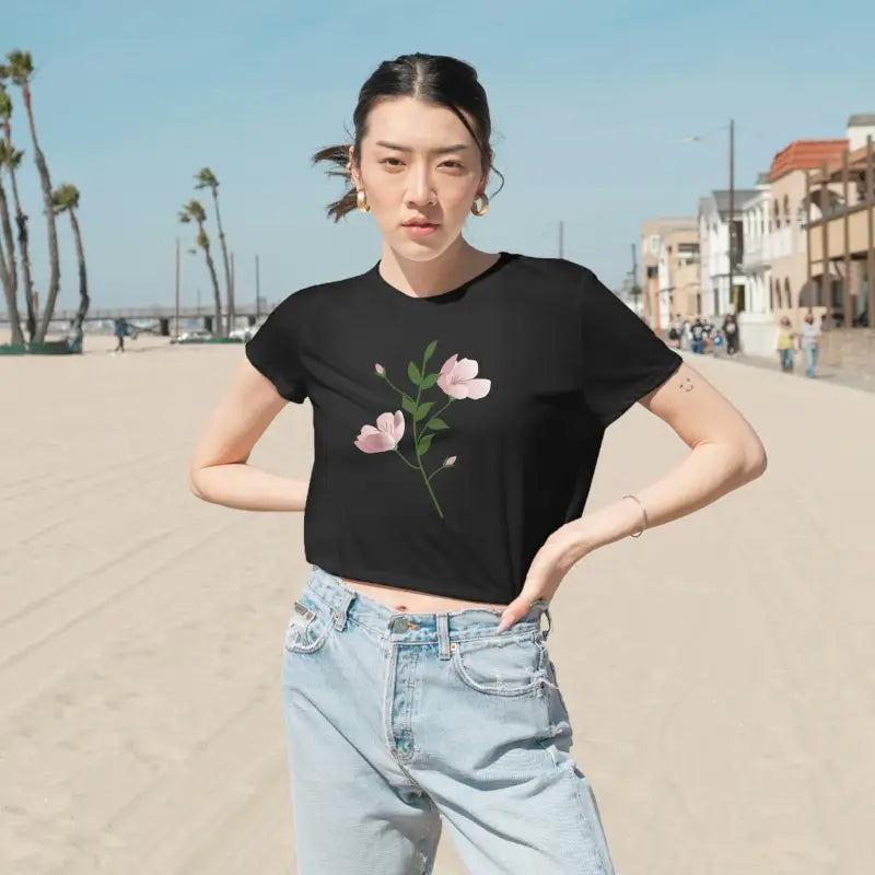 Chic Vibes: Dipaliz Flowy Cropped Tee for a Fresh Look - T-shirt