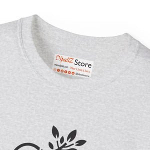 T-shirt - just Hanging Around Monkey Ultra Soft Comfort Tee - Dipaliz