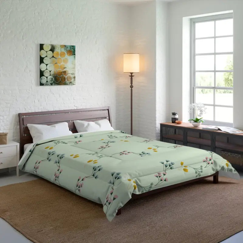 Snuggle in Style with our Green Floral Pattern Polyester Comforter - 88’’ × Home Decor