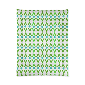 Green Geometrical Pattern Blanket - Modern Cozy Style - Dipaliz - 68’’ × 88’’ - Quilts & Comforters
