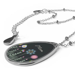 Wildflower Oval Necklace - Zinc Alloy Women’s Fashion - Dipaliz - one Size / Silver - Necklaces