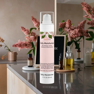 Radiant Daily Moisturizer Lilac Extract Green Tea - Dipaliz - 1.7oz / White Bottle + Pump - Lotions & Moisturizers