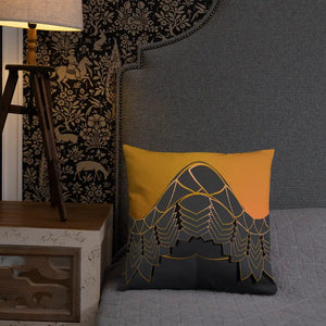 Golden Pattern Throw Pillows with Concealed Zipper - Dipaliz