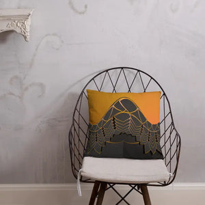 Golden Pattern Throw Pillows with Concealed Zipper - Dipaliz