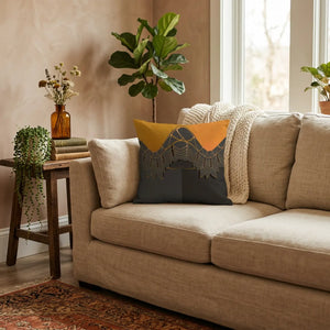 Dipaliz golden pattern throw pillow concealed zipper - pillows