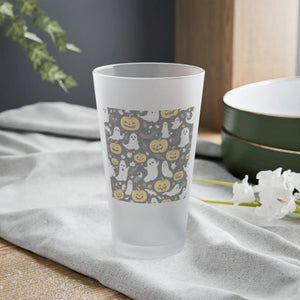 Frosted Pint Glass - Jack o Lanterns and Spooky Ghosts - Dipaliz - Beer Glasses
