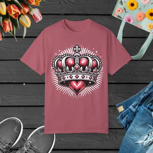 Heart Crown Unisex Garment-dyed T-shirt Pink Graphic Tee - Dipaliz - Crimson / s - T-shirts