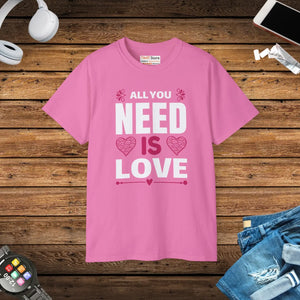 Oversized All you Need is Love Tee Eco-friendly Gift - Dipaliz - T-shirts