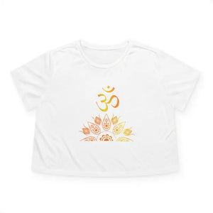 Flowy Cropped Tee - Aum Cotton Comfort Style - Dipaliz - White / s - T-shirts