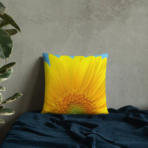 Sunflower Throw Pillow – Shape Retaining 18x18 - Dipaliz - Pillows