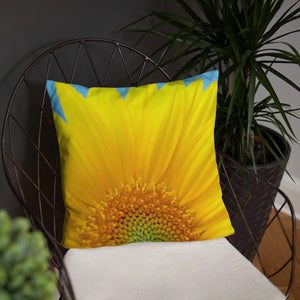 Sunflower Throw Pillow – Shape Retaining 18x18 - Dipaliz - Pillows