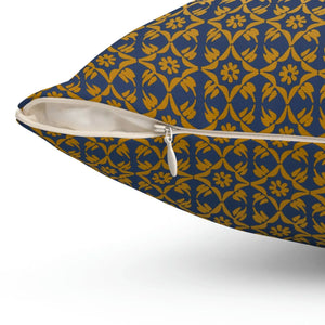 Chic Gold Pattern Polyester Square Pillow - Spun - Dipaliz - Throw Pillows