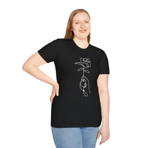 Bold Graphic Rose T-shirt - Soft Cotton Streetwear - Dipaliz - T-shirts